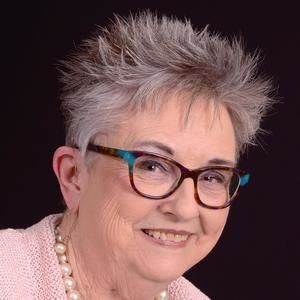 Meet your Posher, Annie